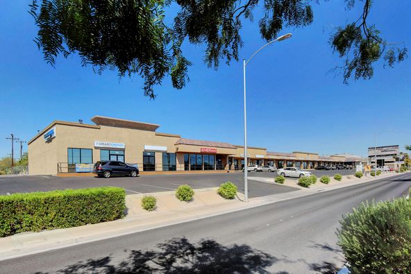 Valley View Plaza: 900 South Valley View Boulevard, Las Vegas, NV, 89107